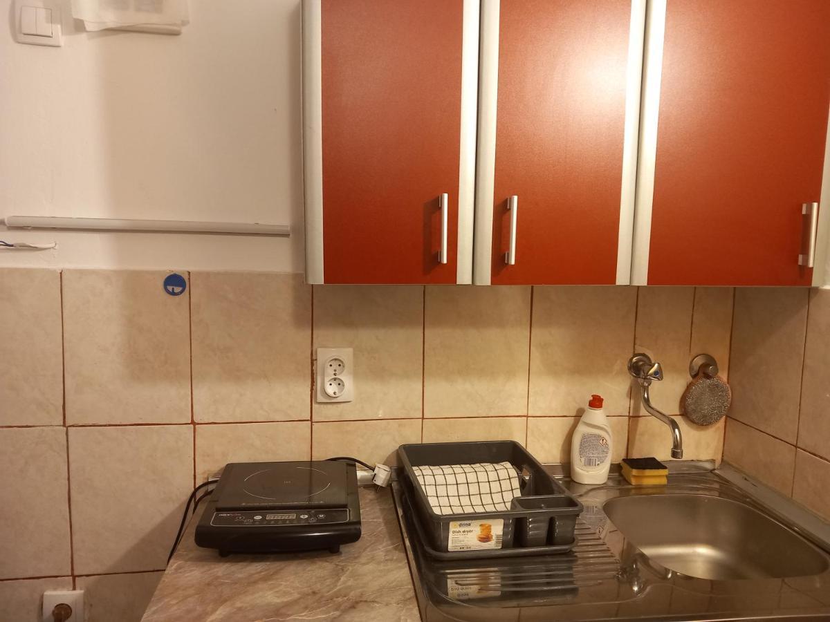 Cosy Rooftop Studio With Balcony Beograd Ngoại thất bức ảnh